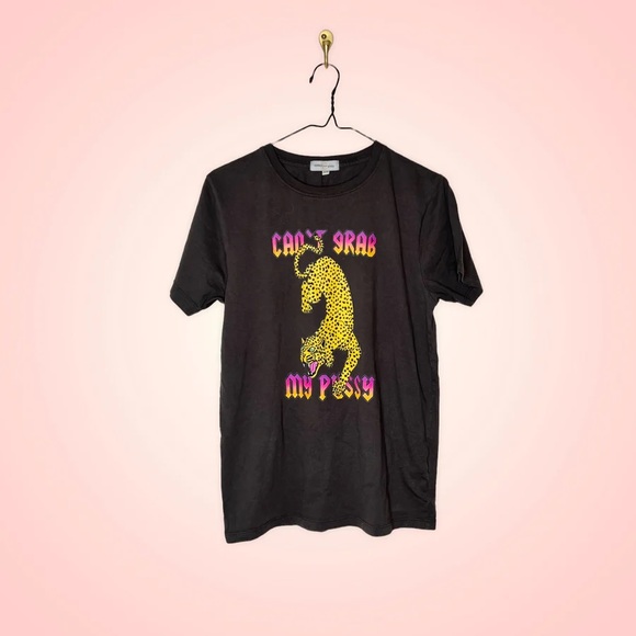 Karmic witch “can’t grab my” t shirt (Sz XS) - Picture 1 of 3